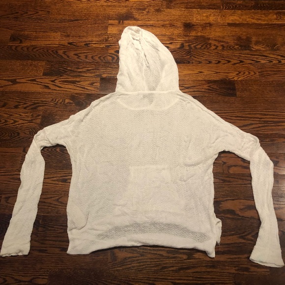 White Hollister Knit Sweater - Picture 5 of 6